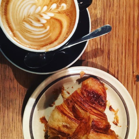 Cam's Cafe @ St Heliers Street Store & Gallery - Accommodation Gladstone 0