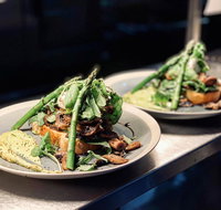 Fresh Point Co. Cafe - Accommodation Gladstone