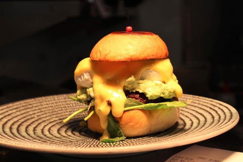 Mudjira Village Eatery - Accommodation Gladstone 0