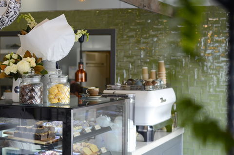 Nalou Kitchen - Accommodation Gladstone 1