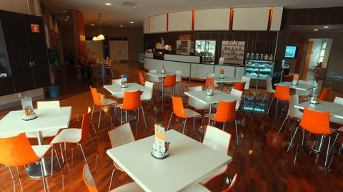 Dunes Cafe - Accommodation Gladstone 1