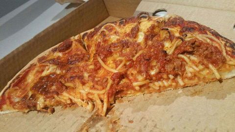 Frankie's Pizza - Accommodation Gladstone 0