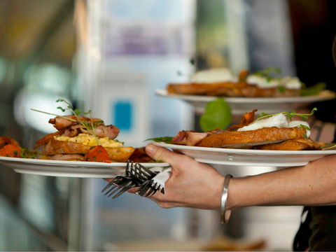 Mecca Cafe - Accommodation Gladstone 1