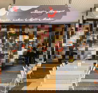 Brontes Gourmet - Accommodation Gladstone
