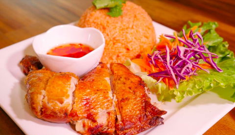 Fat Buddha Thai - Accommodation Gladstone 0