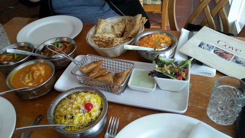 The Cove Indian Restaurant - Accommodation Gladstone 0