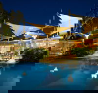 Pira Pool Bar - Accommodation Gladstone