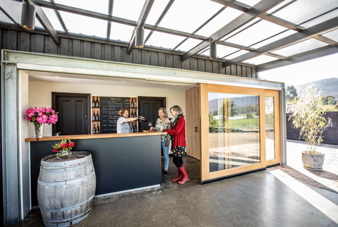 Kate Hill Wines - Accommodation Gladstone 2