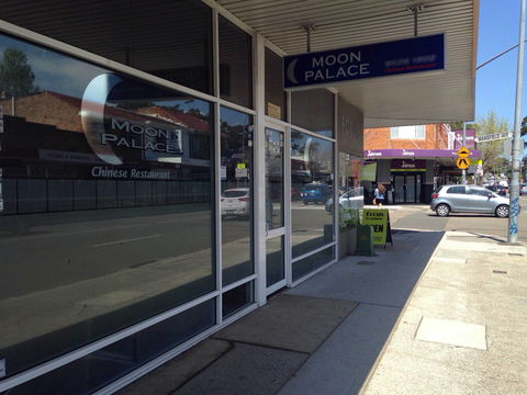 Moon Palace - Accommodation Gladstone 0