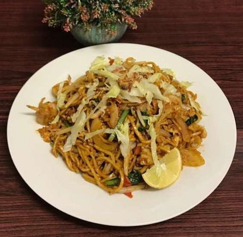 Ya Hoo Restaurant - Accommodation Gladstone 0
