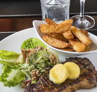 Larceny Restaurant - Accommodation Gladstone