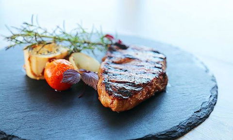St James Hotel Restaurant - Accommodation Gladstone 20