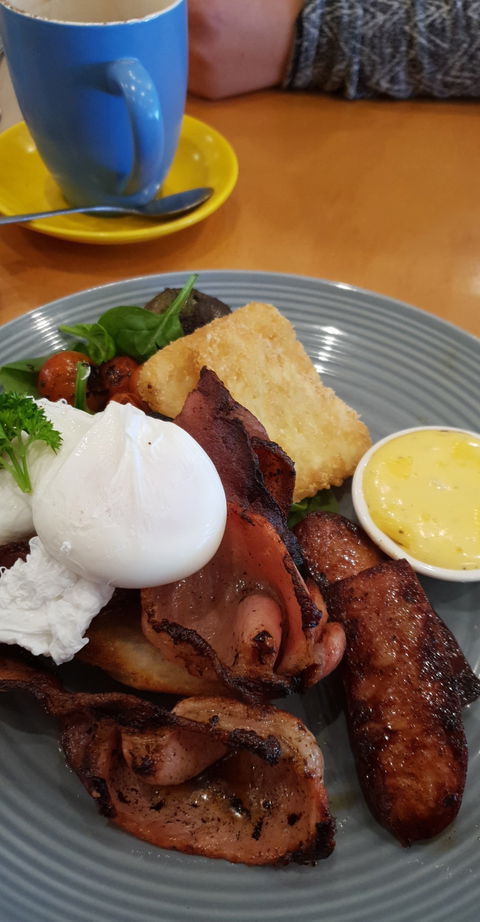 Tower Cafe - Accommodation Gladstone 1