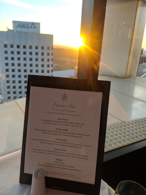 C Restaurant - Accommodation Gladstone 33