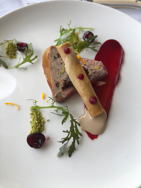 C Restaurant - Accommodation Gladstone 24