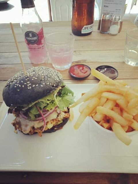 Cairns Burger Cafe - Accommodation Gladstone 1