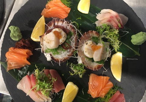 Kanpai Japanese Restaurant - Accommodation Gladstone 4