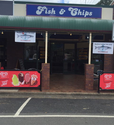 Woodford Seafood & Curry House - Accommodation Gladstone 6