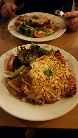 Cafe Ruffino - Accommodation Gladstone 0