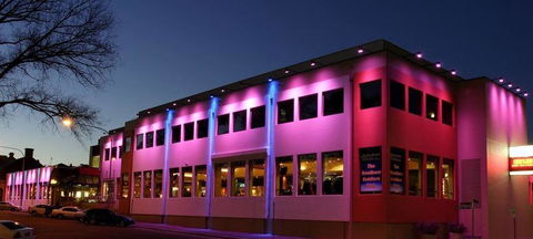 Diggers By The Park Brasserie - Accommodation Gladstone 0