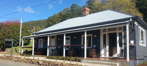 The Hub Pizza & Beer - Accommodation Gladstone 5