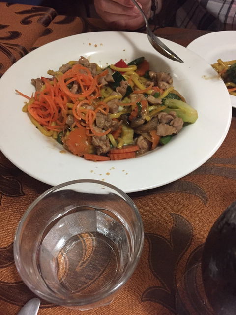 Som Thai Restaurant - Accommodation Gladstone 8