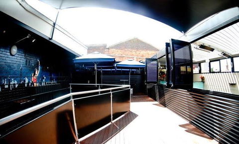 Star Bar Cafe & Hotel - Accommodation Gladstone 4