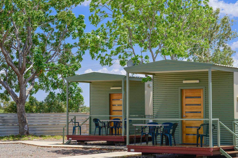 Devils Marbles Hotel–Wauchope - Accommodation Gladstone 1