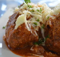 Manolis Greek Taverna - Accommodation Gladstone