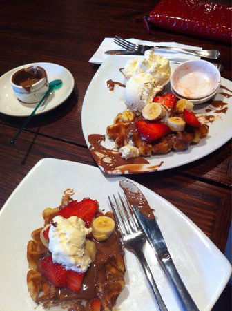 Max Brenner - Accommodation Gladstone 2