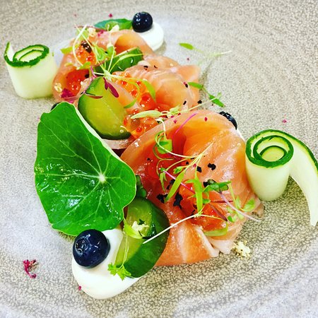 Tamarind Restaurant–Contemporary Dining - Accommodation Gladstone 4