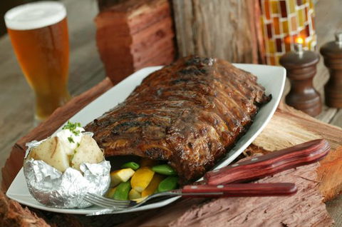 Waterbar & Grill Steakhouse - Accommodation Gladstone 0