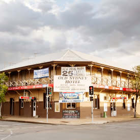 Old Sydney Hotel - Accommodation Gladstone 0