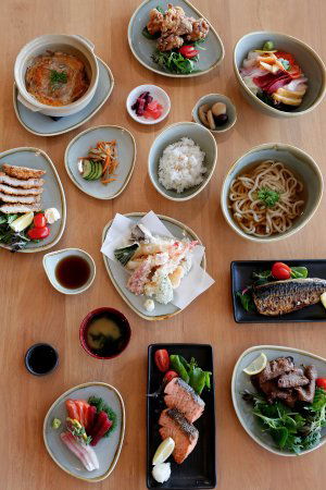 Torii Restaurant & Bar - Accommodation Gladstone 0