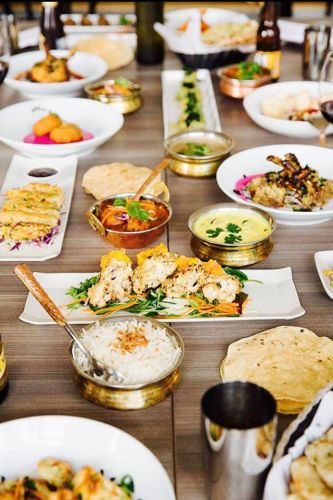 Roshni Fine Indian Cuisine - Accommodation Gladstone 0