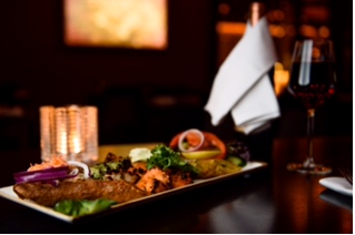 Roshni Fine Indian Cuisine - Accommodation Gladstone 2