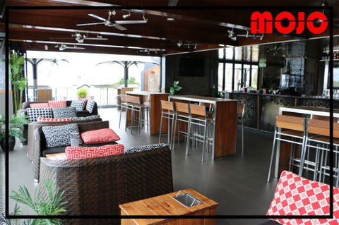 Mojo @The Ambassador Hotel - Accommodation Gladstone 4