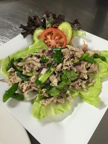 Num Whan Thai Restaurant - Accommodation Gladstone 3