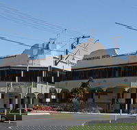 Commercial Hotel - Accommodation Gladstone