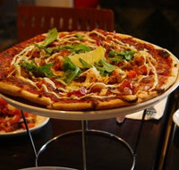 Oz Napoli Pizza Pasta Restaurant - Accommodation Gladstone