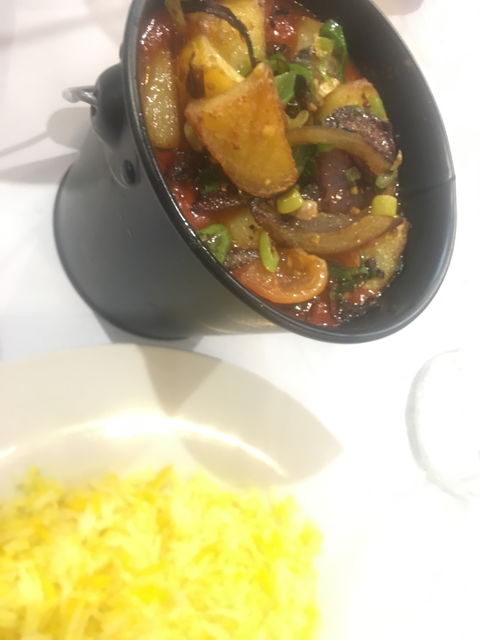 Roshni Fine Indian Cuisine - Accommodation Gladstone 13