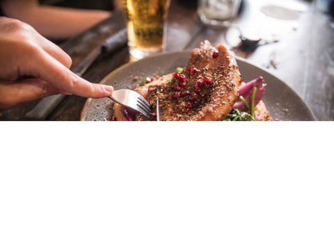 Swill N Grill - Accommodation Gladstone 0