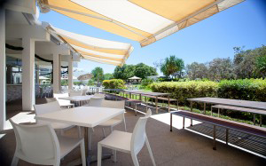 SurfAir Beach Hotel - Accommodation Gladstone 2