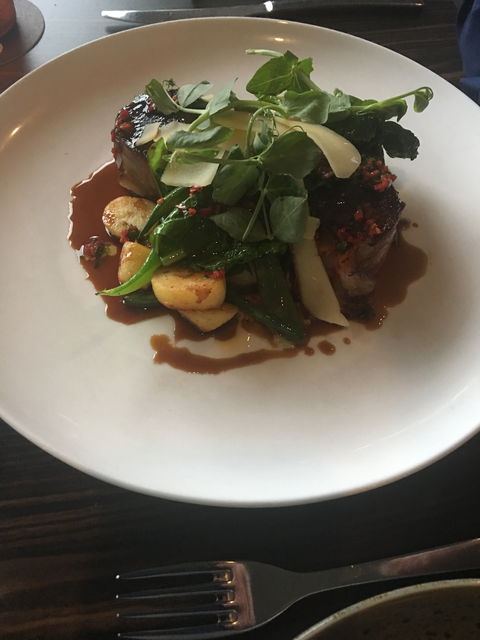 A Touch Of Salt Restaurant - Accommodation Gladstone 5