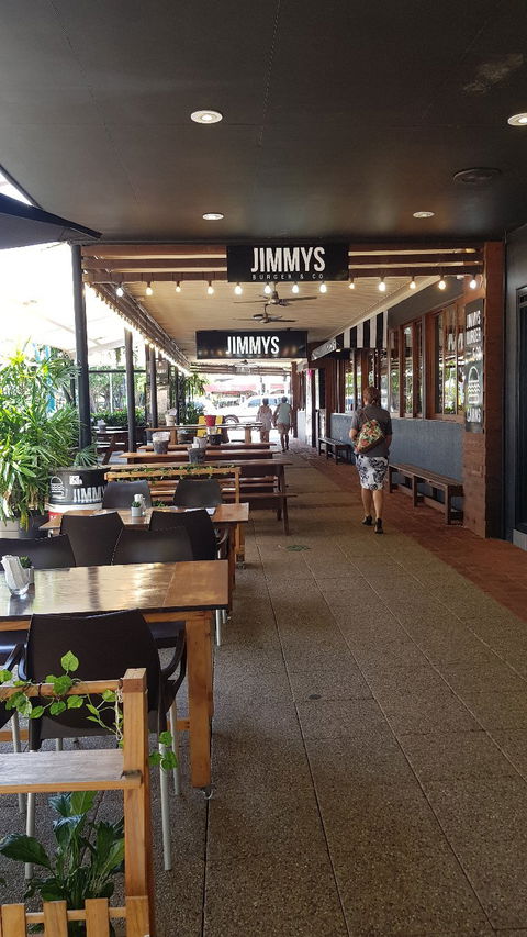 Jimmys Burger & Co - Accommodation Gladstone 4