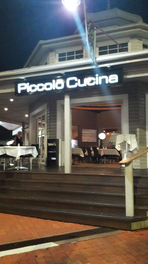 Piccolo Cucina - Accommodation Gladstone 1