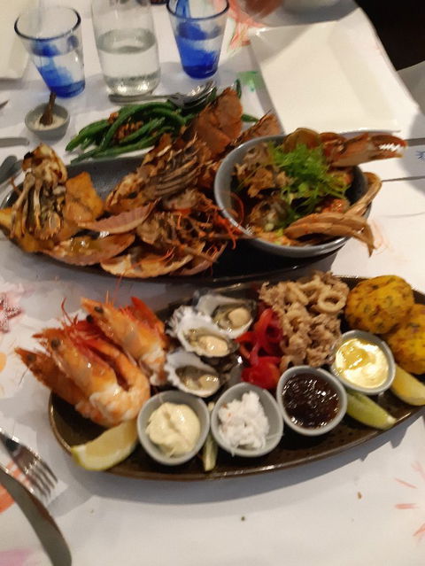 Tha Fish - Accommodation Gladstone 4
