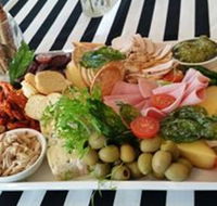 Marque Bar  Grill