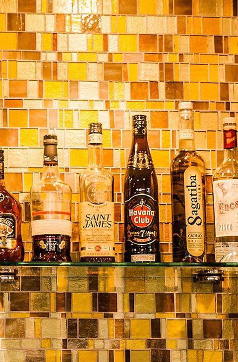 Byblos Restaurant & Bar - Accommodation Gladstone 4