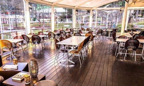 Byblos Restaurant & Bar - Accommodation Gladstone 7